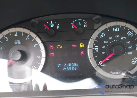 2010 Ford Escape Xls z USA, uszkodzony, nr VIN 1FMCU0C79AKC82375